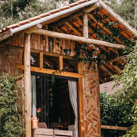 Chale Refugio Da Pedra Sp Villa Sao Bento do Sapucai Exterior photo