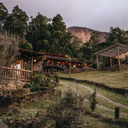 Chale Refugio Da Pedra Sp Villa Sao Bento do Sapucai Exterior photo